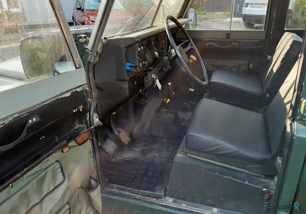 1975' Land Rover Series III photo #1