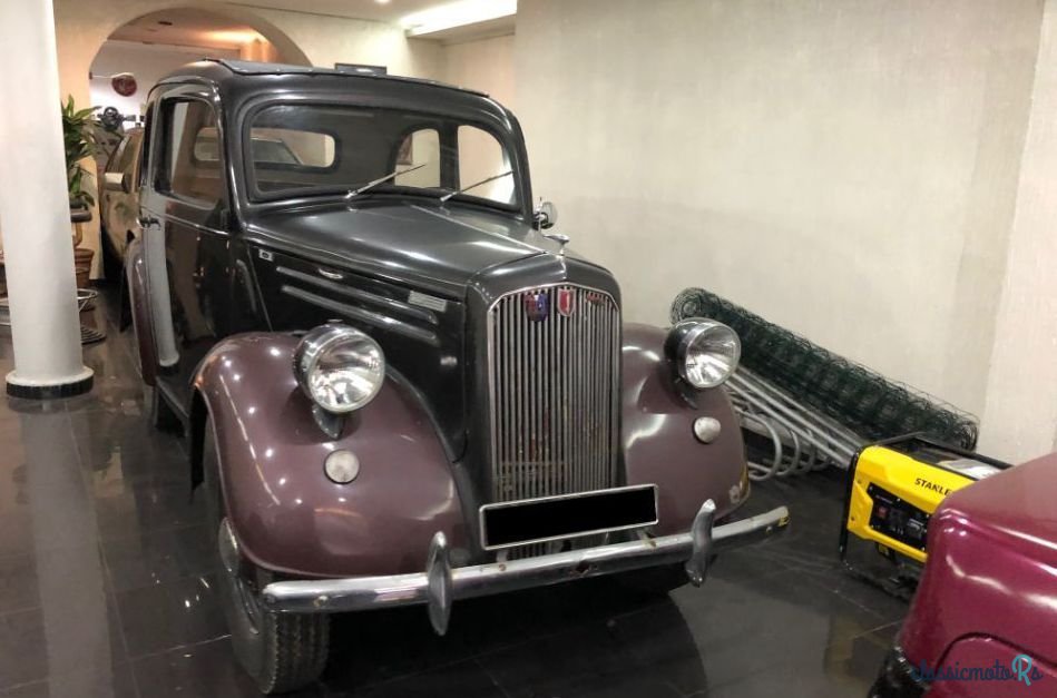 1946' Ford Anglia photo #2