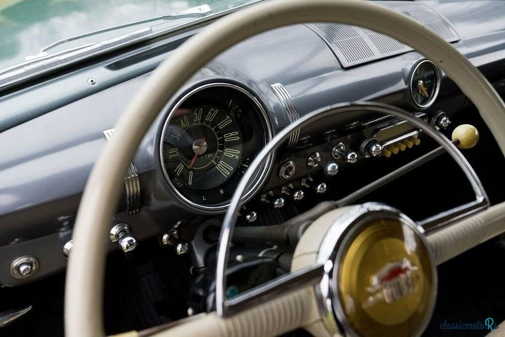 1949' Ford Custom photo #3