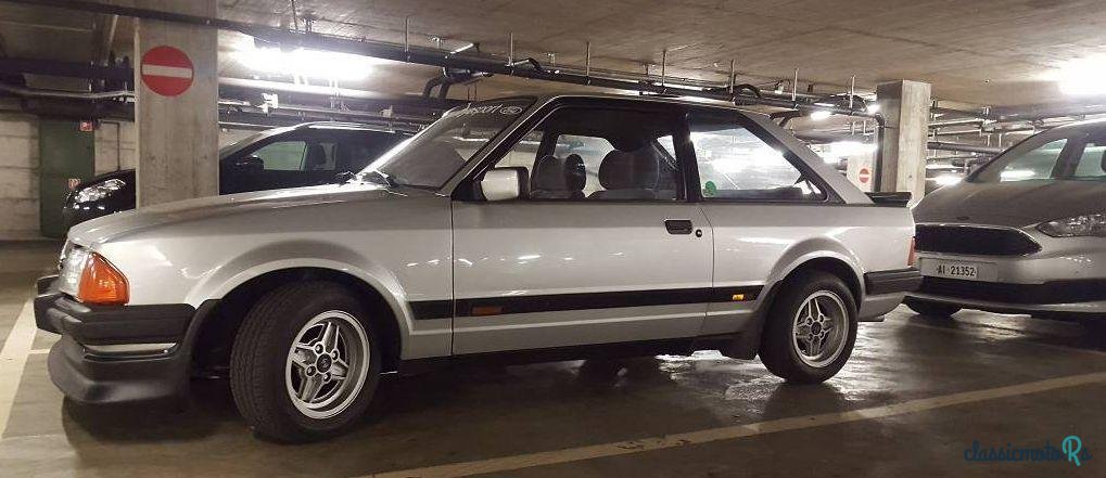 1984' Ford Escort photo #5