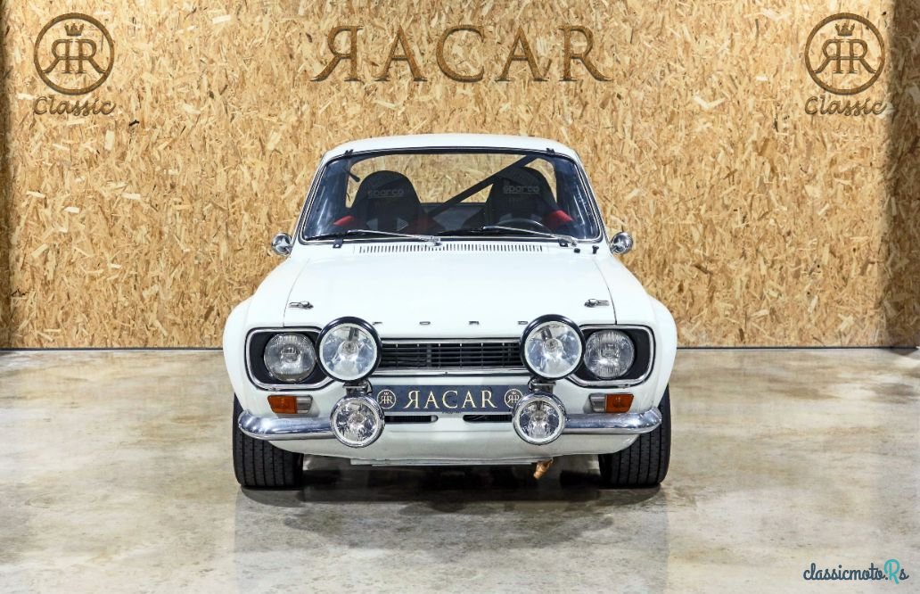 1970' Ford Escort photo #1