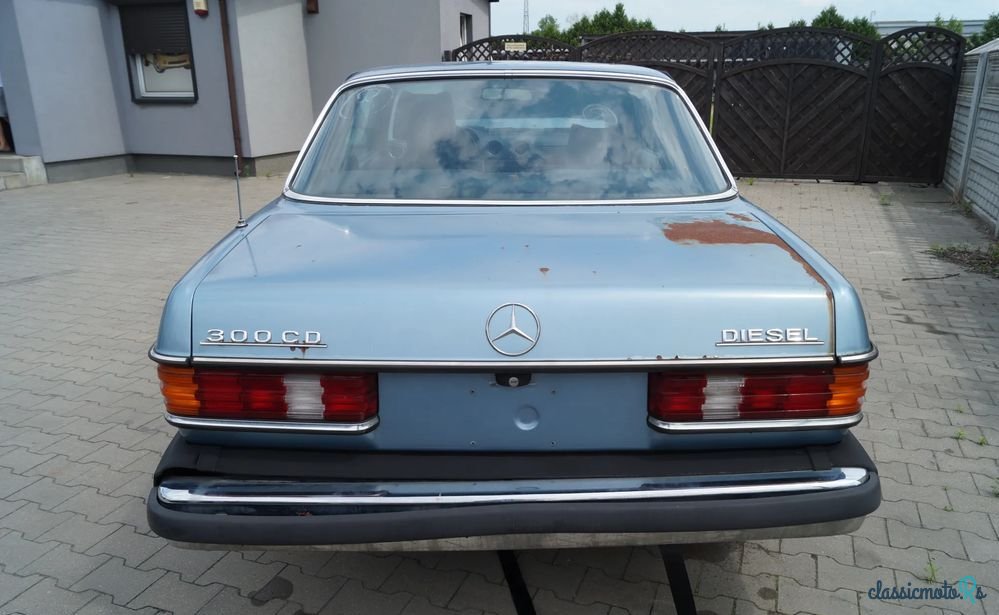 1978' Mercedes-Benz W123 photo #6