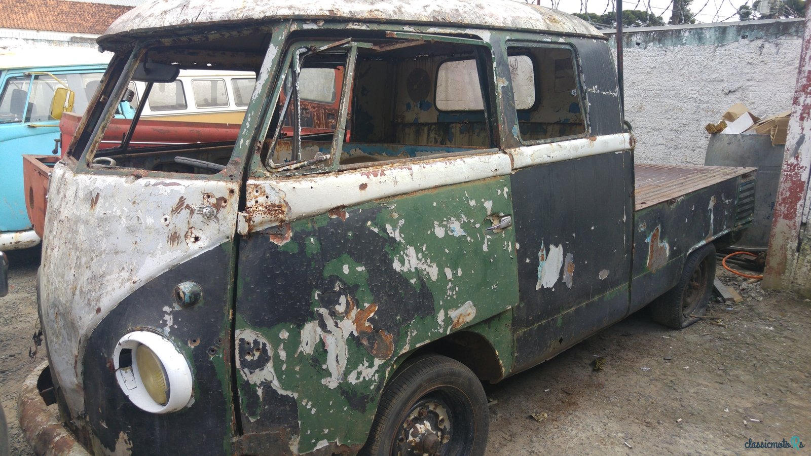 1960' Volkswagen Vans T1 German Split Window bus photo #1