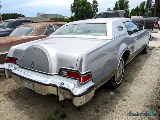 1974' Lincoln Mark IV photo #5