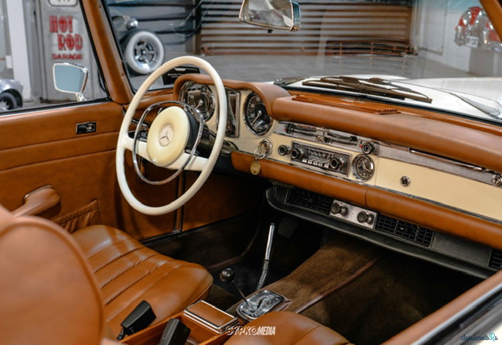 1969' Mercedes-Benz 280 photo #6