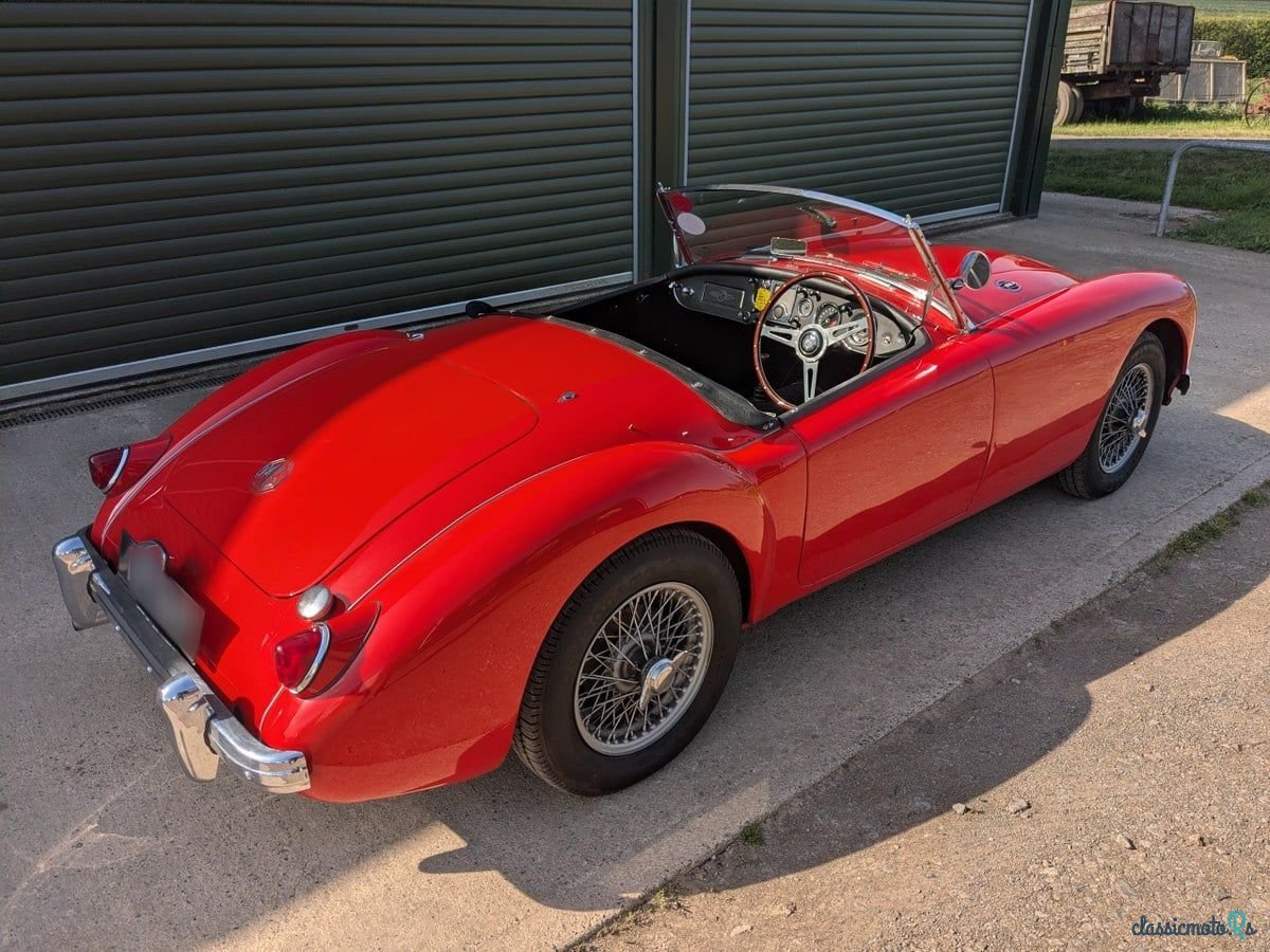 1958' MG MGA photo #2