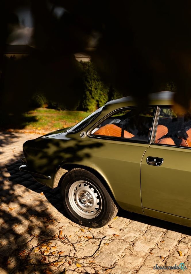 1971' Alfa Romeo GTV photo #6
