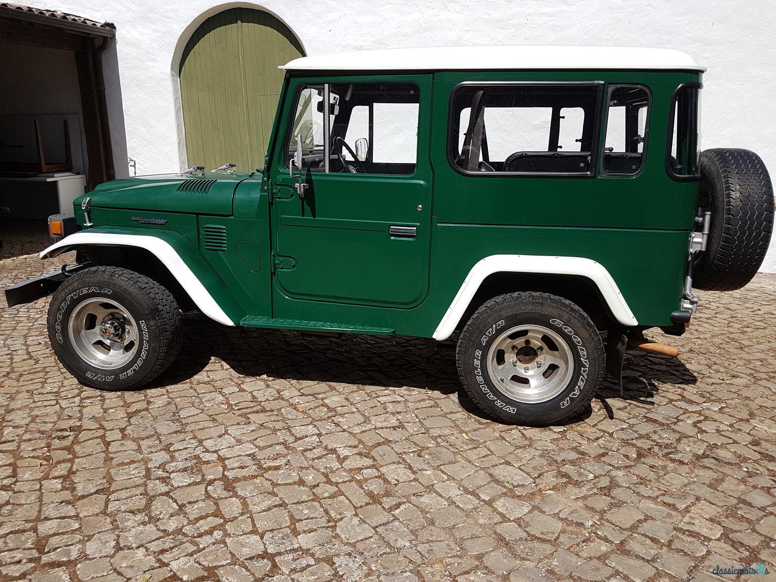 1981' Toyota Land Cruiser photo #2