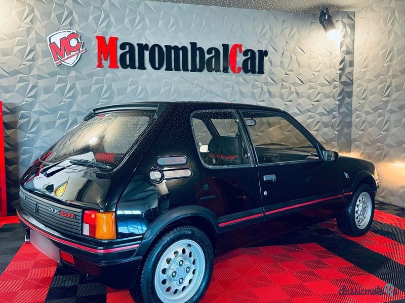 1985' Peugeot 205 1.6 Gti photo #4