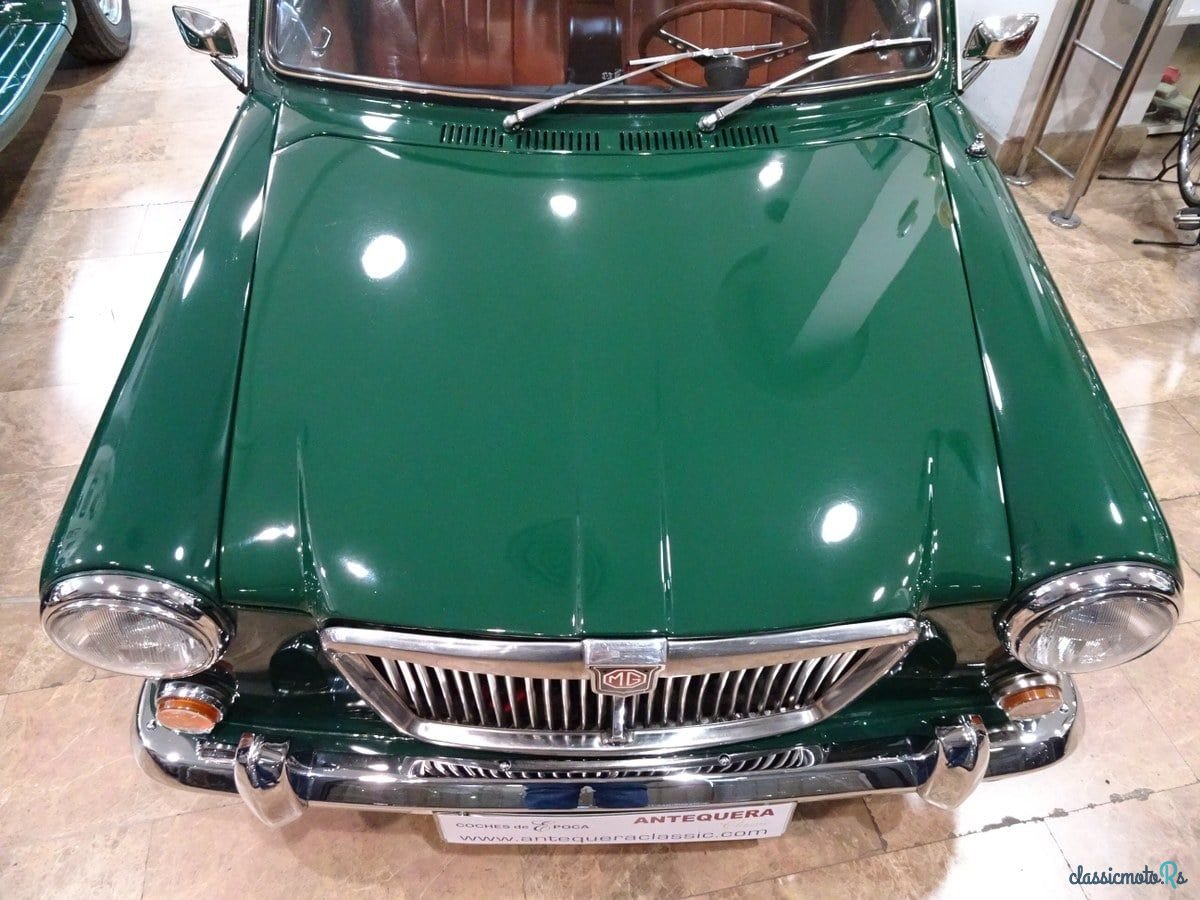 1972' MG Mg1300 photo #6