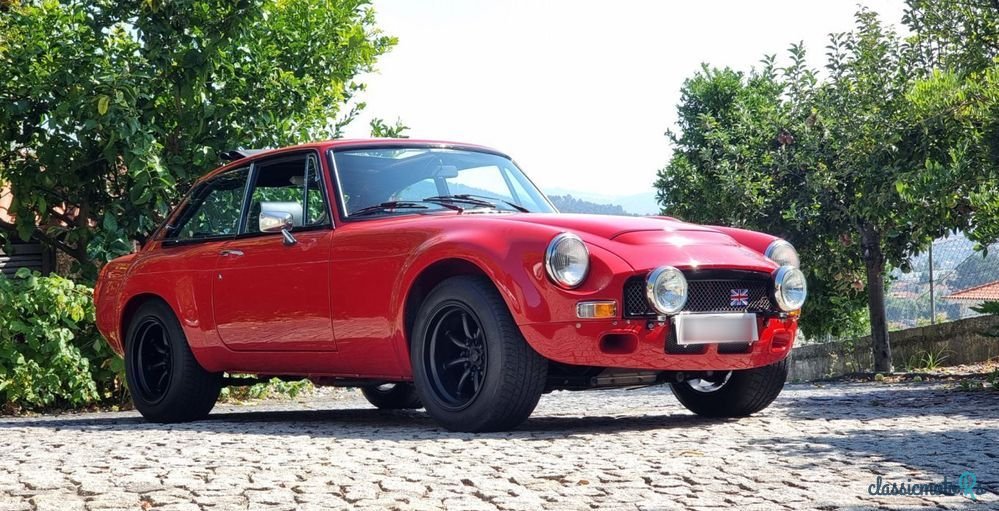 1974' MG MGB photo #1