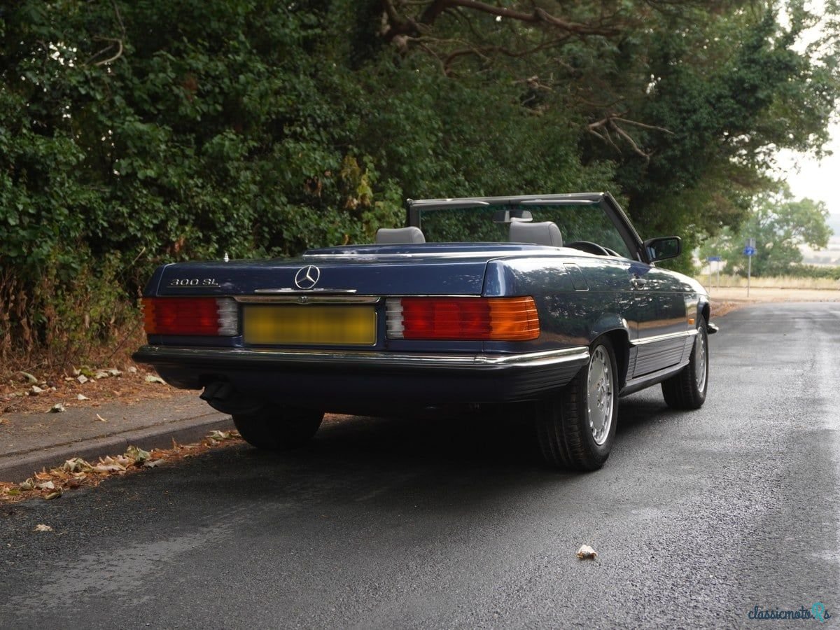 1986' Mercedes-Benz Sl Class photo #6