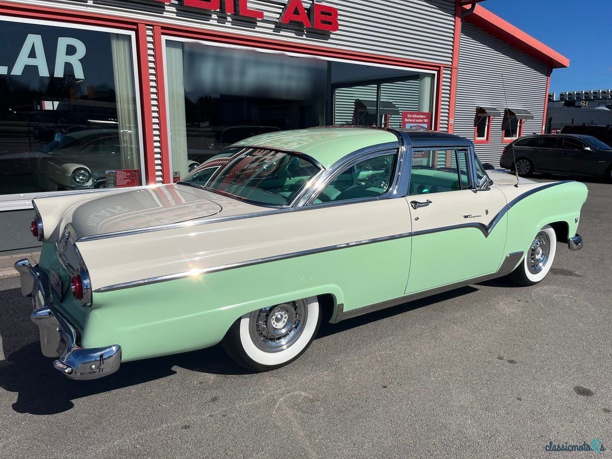 1955' Ford Crown Victoria photo #1