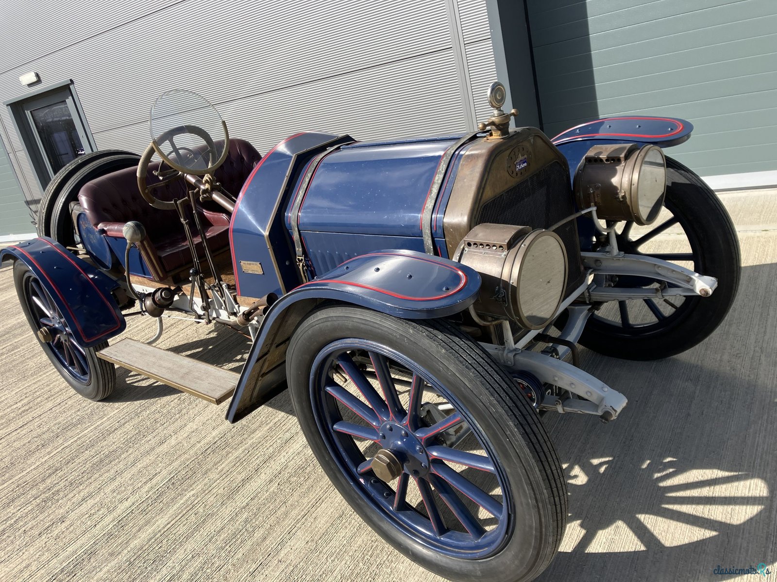 1911' Moline Dreadnought photo #1