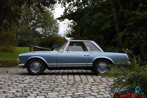 1970' Mercedes-Benz 280 Sl Roadster photo #3