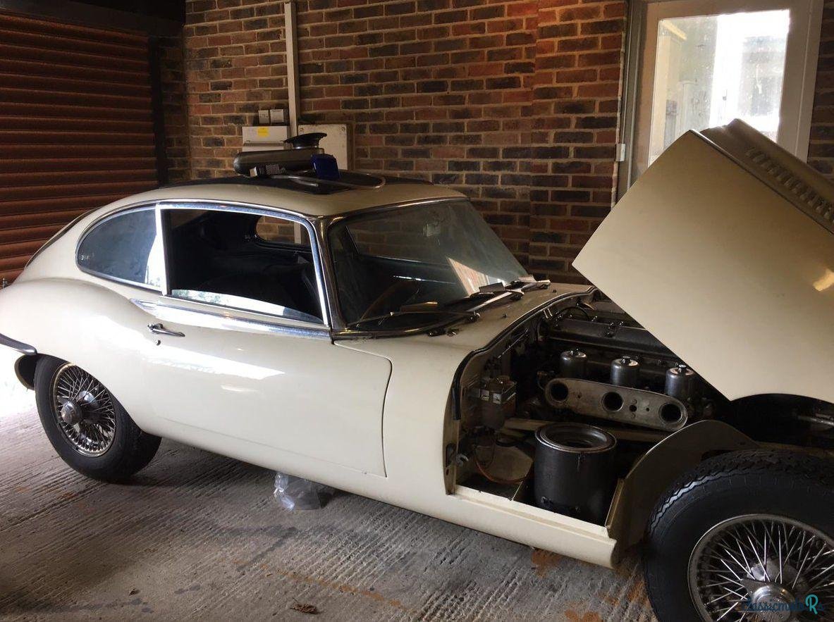 1966' Jaguar E-Type photo #4