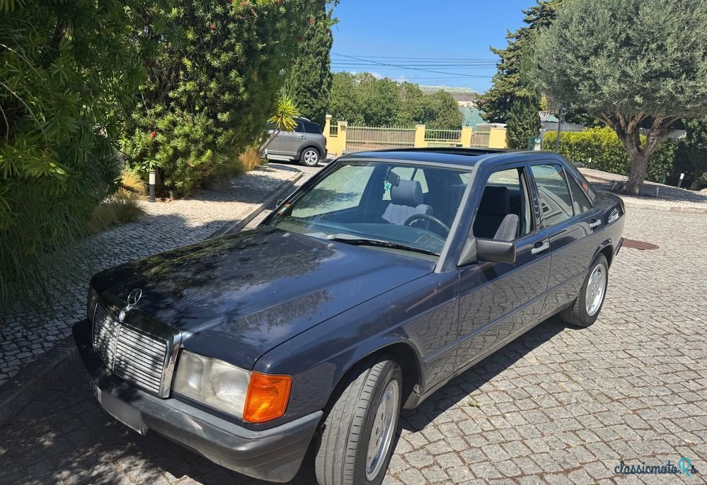 1986' Mercedes-Benz 190 D 2.0 photo #2