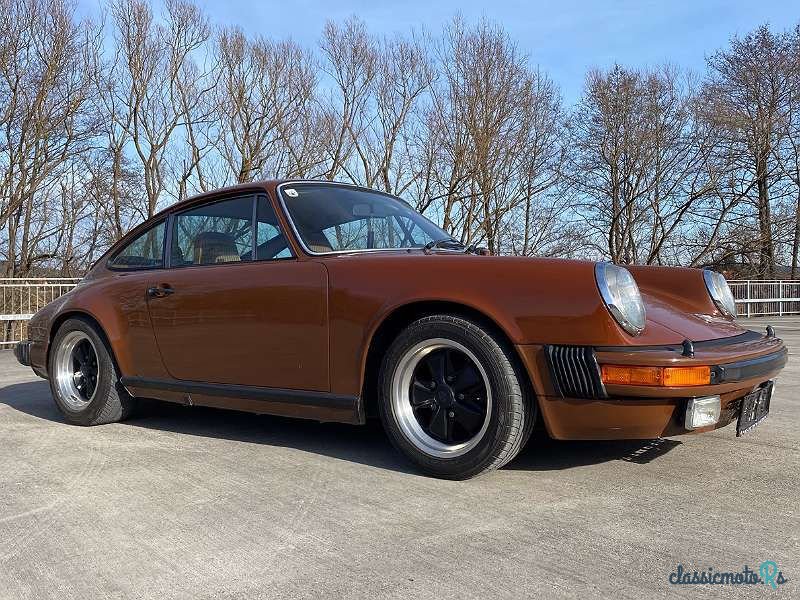 1977' Porsche 911 photo #1