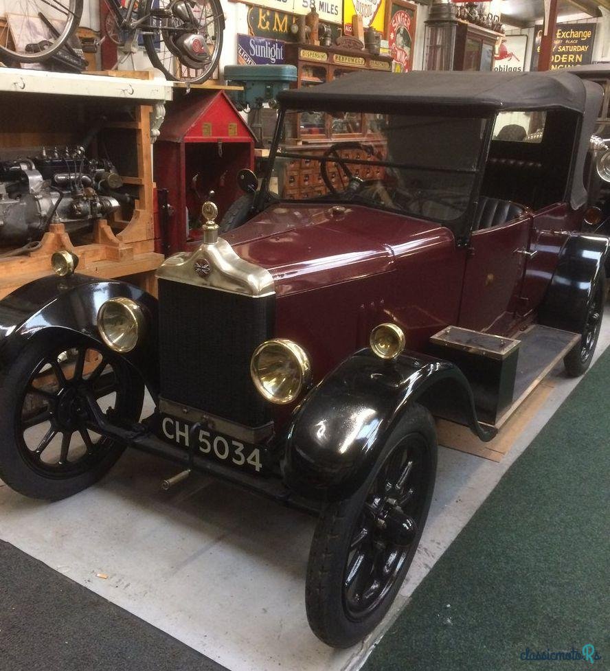 1925' Standard Touring 11Hp photo #2