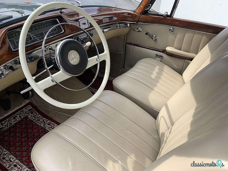 1960' Mercedes-Benz 220SE Ponton W128 photo #6