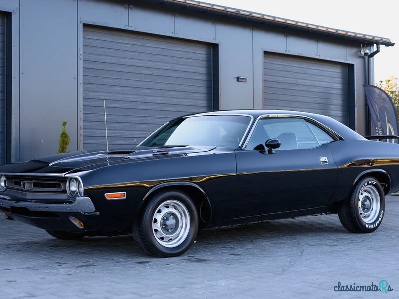 1971' Dodge Challenger photo #5