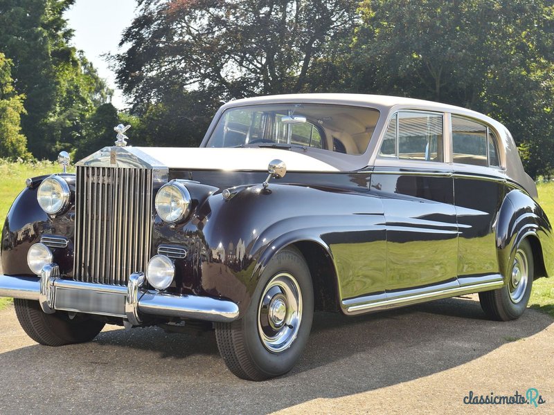 1953' Rolls-Royce Silver Wraith photo #2