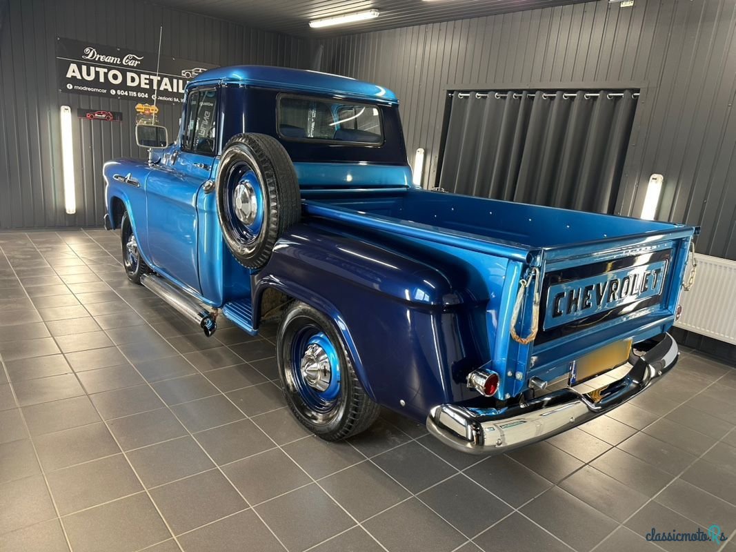 1958' Chevrolet Apache photo #6