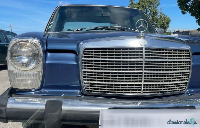 1974' Mercedes-Benz 240 photo #4