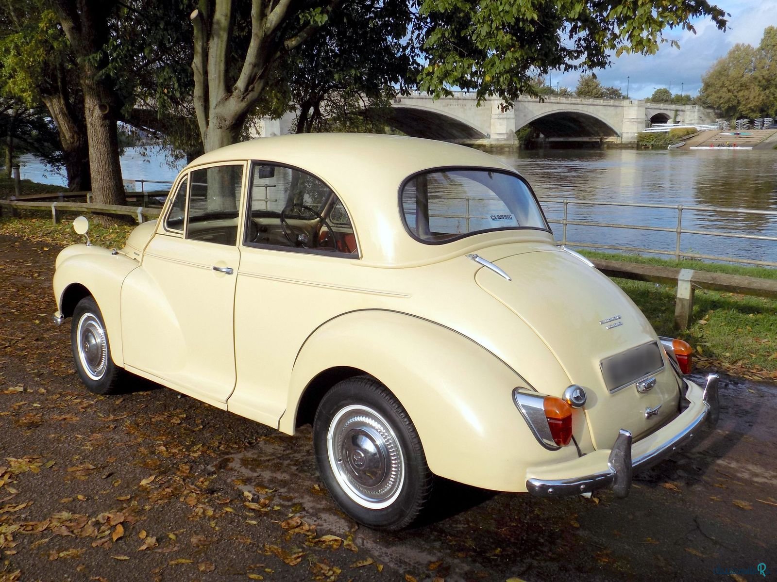 1957' Morris Minor photo #2
