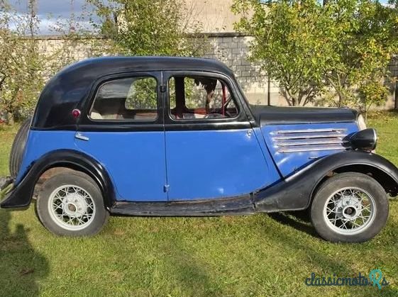 1935' Renault Celtaquatre photo #1
