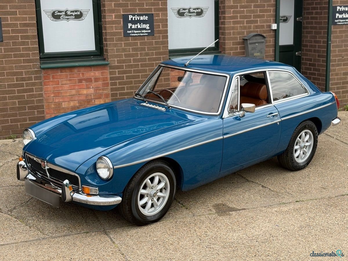 1973' MG MGB photo #1
