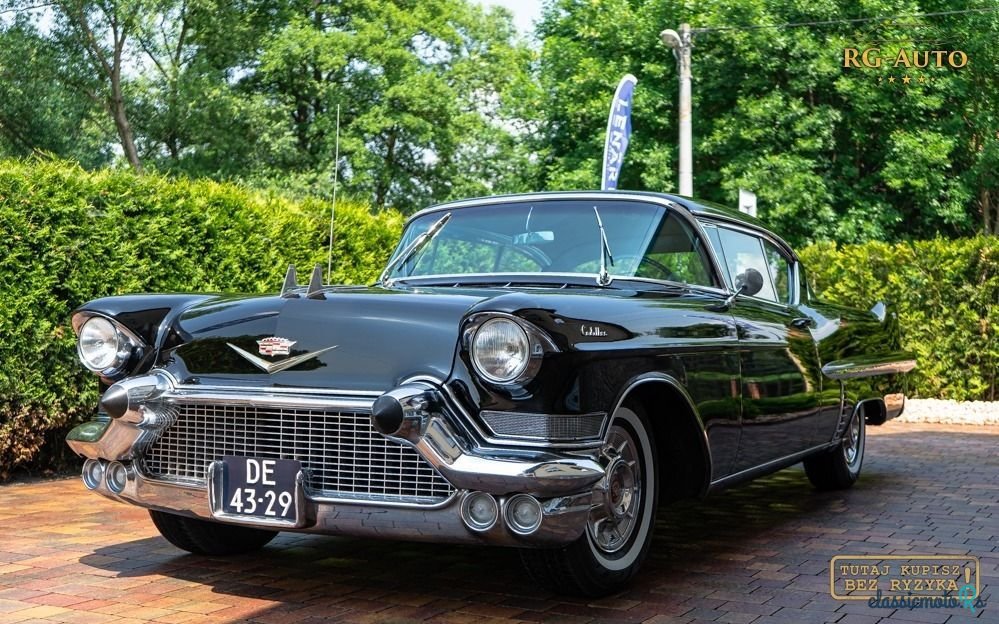 1957' Cadillac Deville photo #1