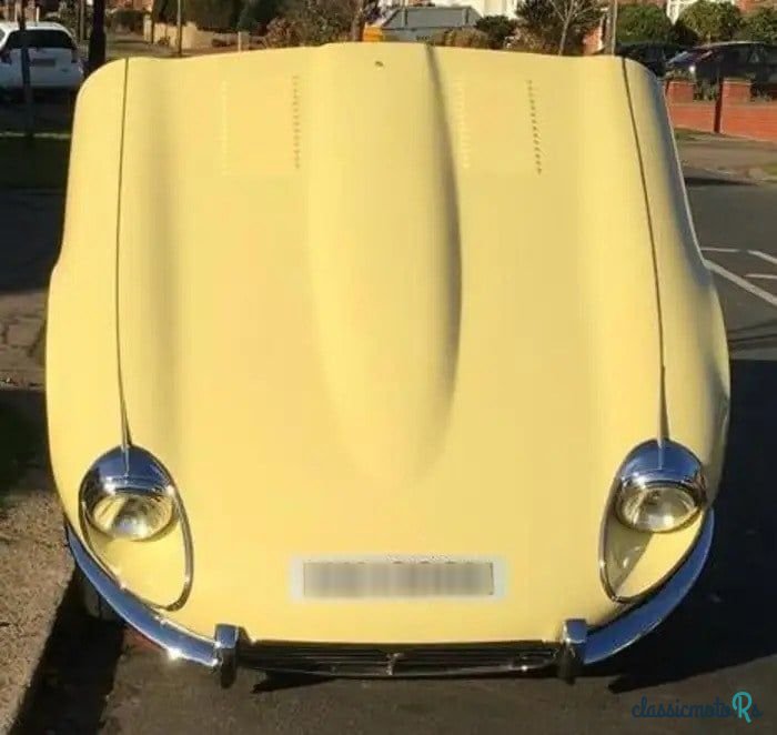 1973' Jaguar E-Type photo #5