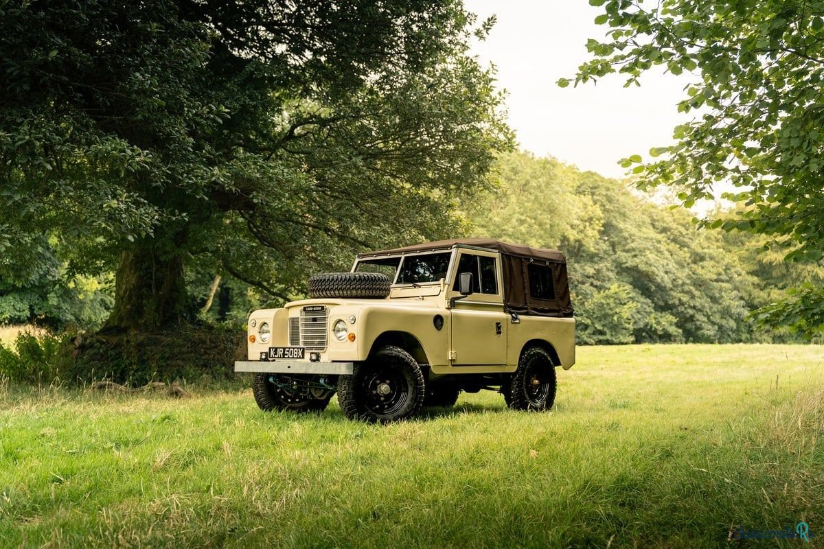 1981' Land Rover Series 3 photo #3