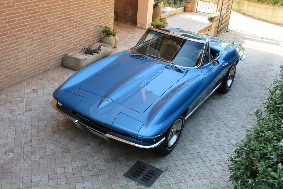 1967' Chevrolet Corvette photo #3