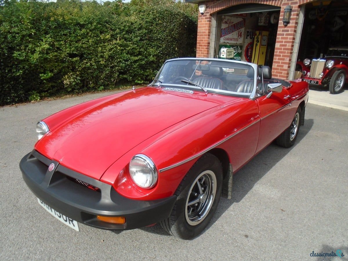 1977' MG MGB photo #2