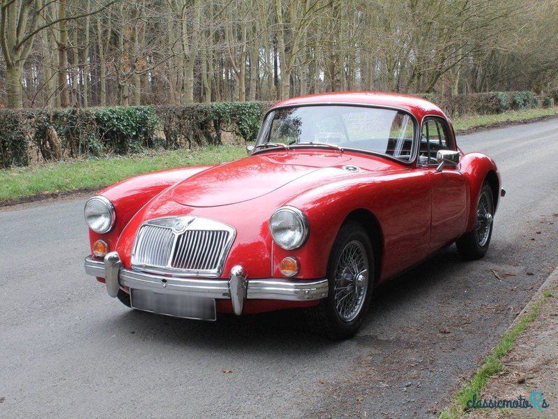 1957' MG MGA photo #3