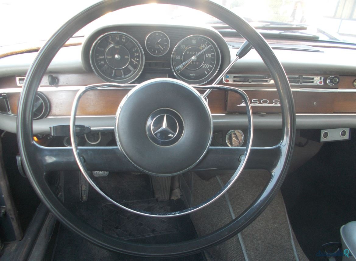 1967' Mercedes-Benz 250S photo #3