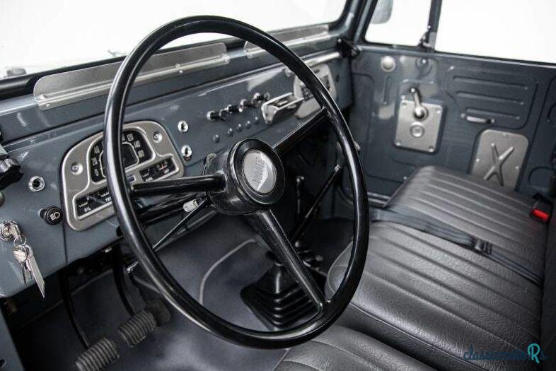 1972' Toyota Land Cruiser photo #3