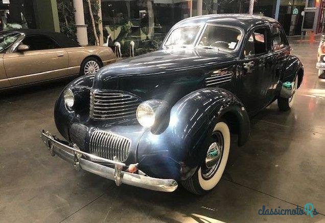 1940' Graham Hollywood Supercharged photo #3