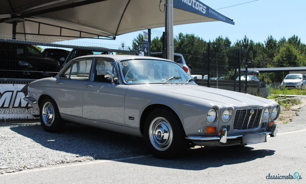 1980' Jaguar XJ photo #1