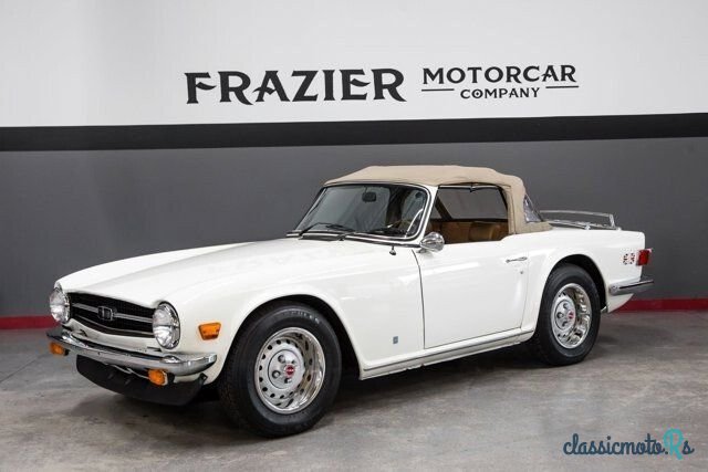 1976' Triumph TR6 photo #2