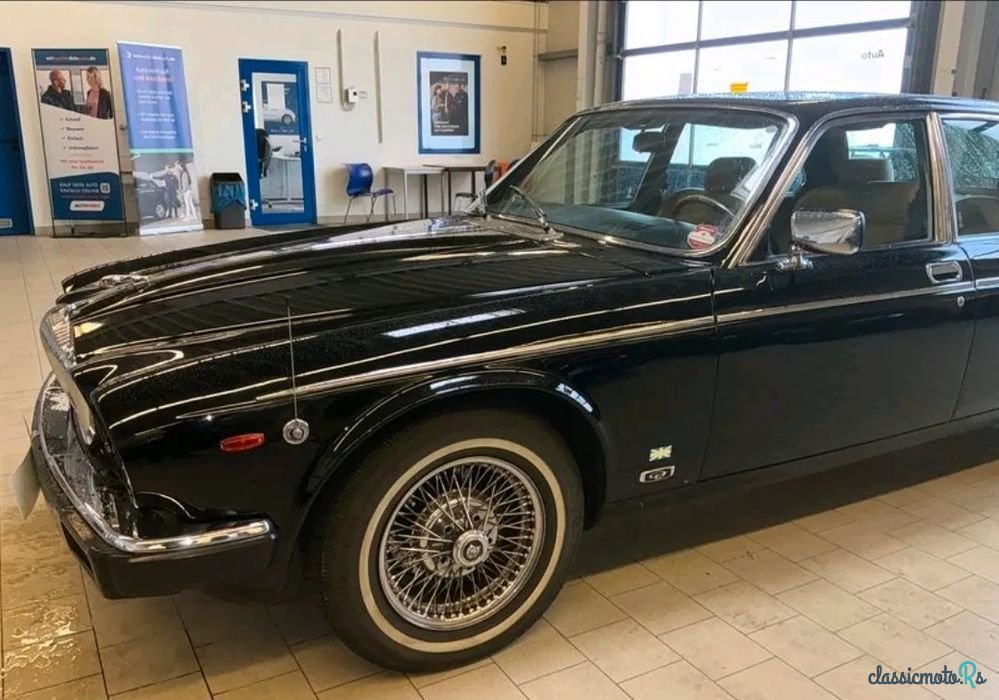 1980' Jaguar Daimler photo #2