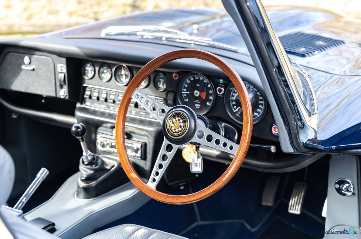 1969' Jaguar E-Type photo #3