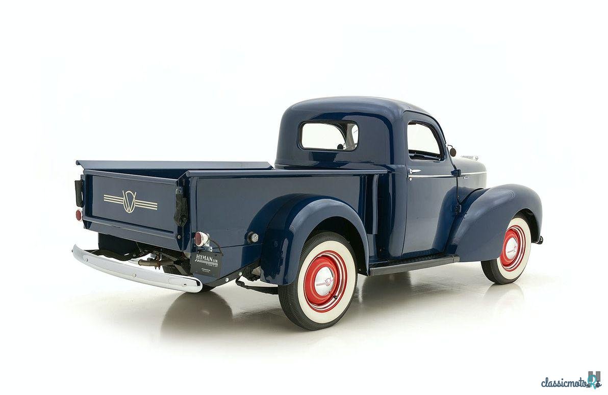 1940' Willys 440 photo #3