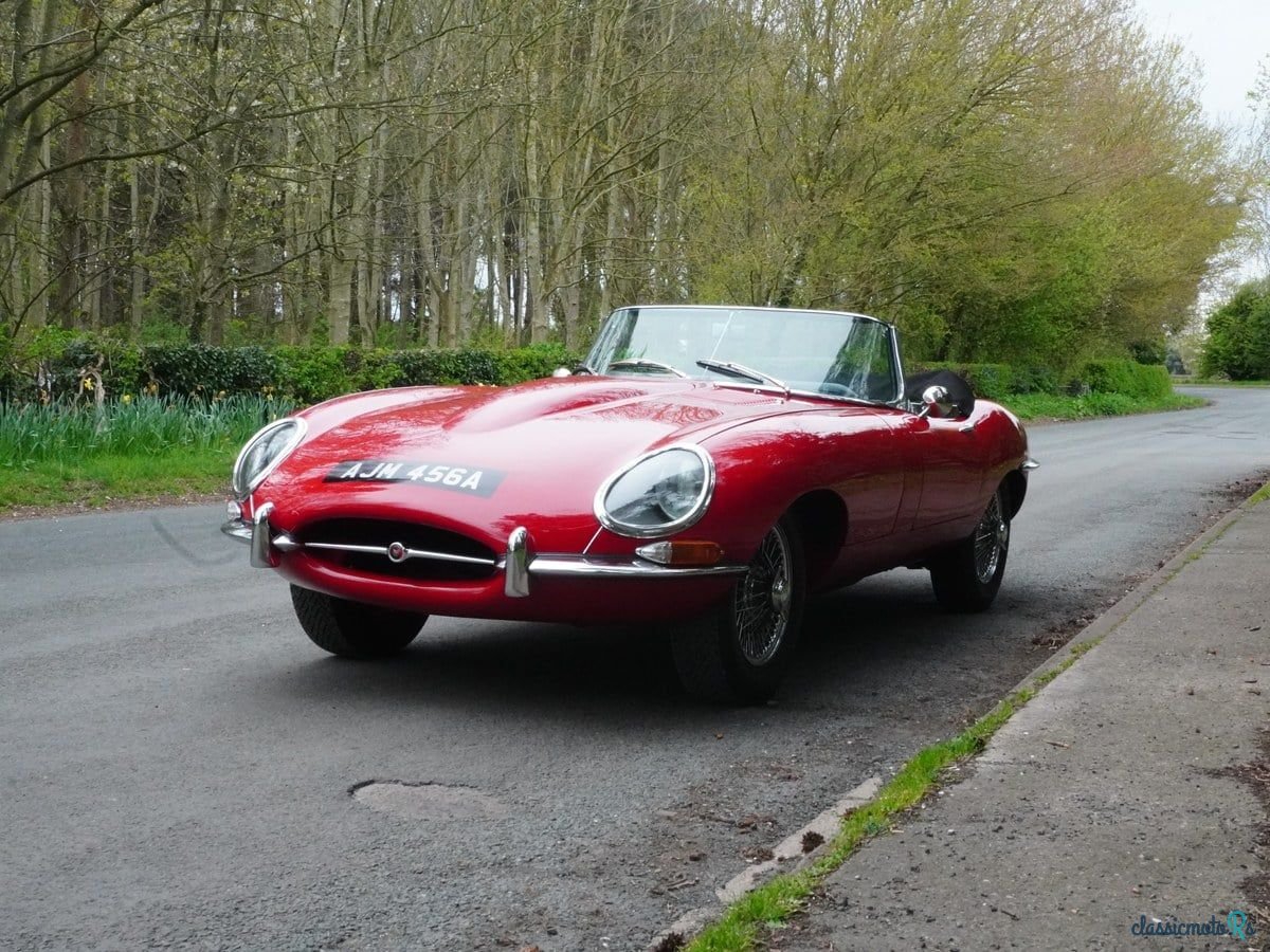 1963' Jaguar E-Type photo #3