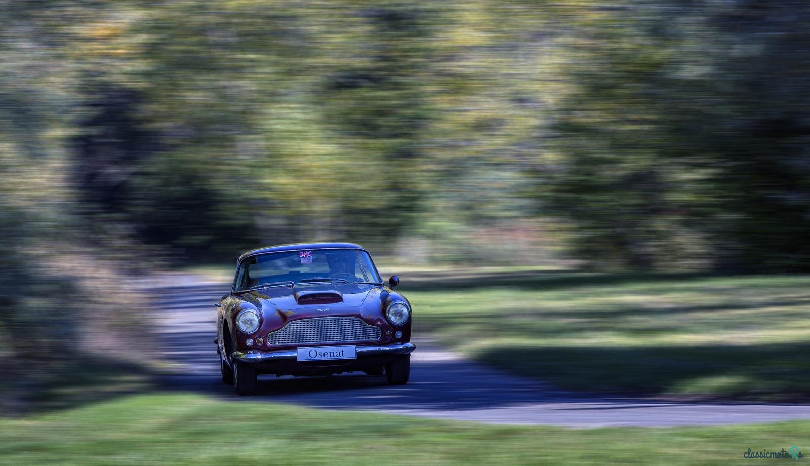 1961' Aston Martin DB4 Serie III photo #1