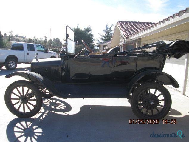 1917' Ford Model T photo #1