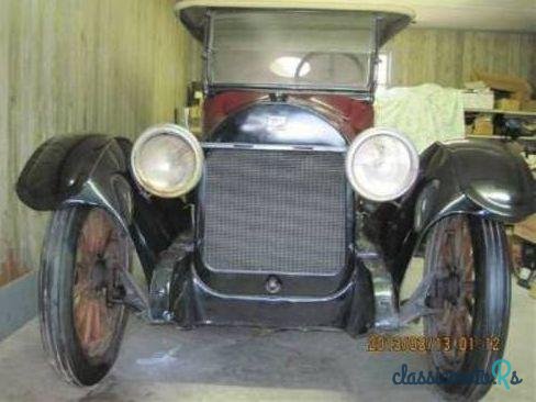 1920' Buick Touring Car photo #2