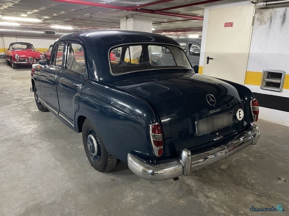 1961' Mercedes-Benz 180 photo #5